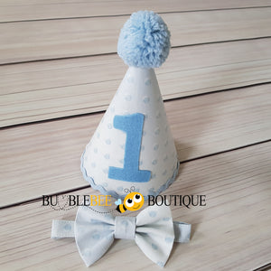 Hobnail Dots party hat & bow tie in blue