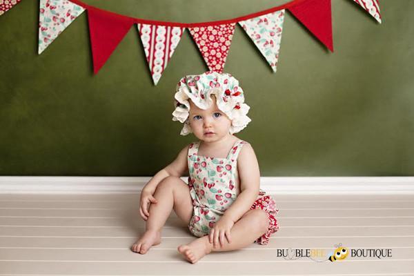 Strawberries and Cream Frilly Mob Cap with matching Cake Smash Outfit and Bunting